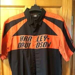 Men’s Harley Davidson shirt